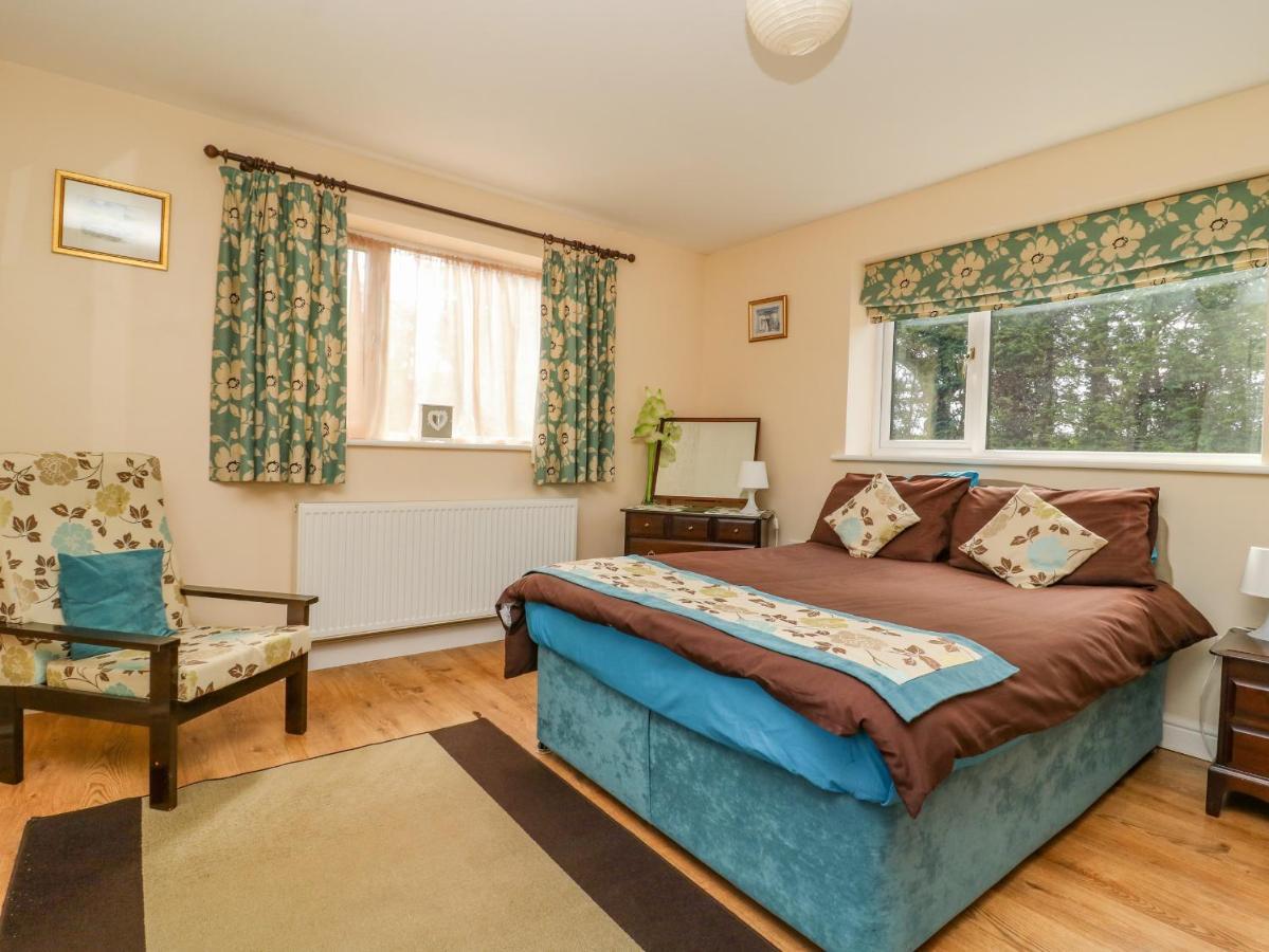 1 Pines Farm Cottages Ulleskelf ภายนอก รูปภาพ